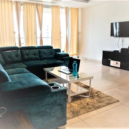 Guest House Service Apartments Пуне Екстер'єр фото